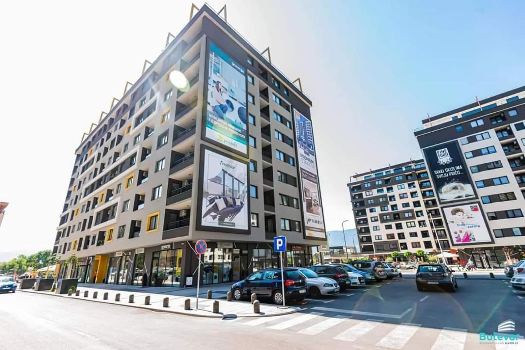 Delux Apartmani Bulevar Сараево Экстерьер фото
